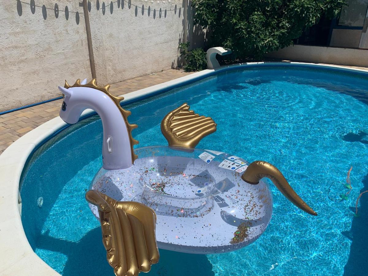 Apartman Matej With Pool Povljana Εξωτερικό φωτογραφία