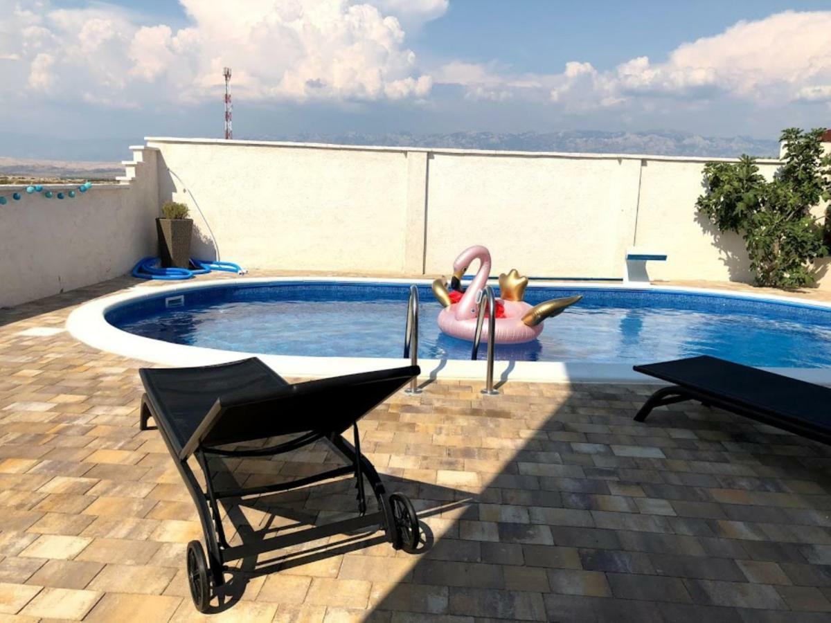 Apartman Matej With Pool Povljana Εξωτερικό φωτογραφία