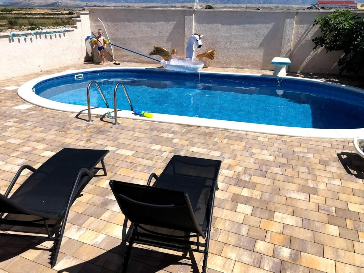 Apartman Matej With Pool Povljana Εξωτερικό φωτογραφία